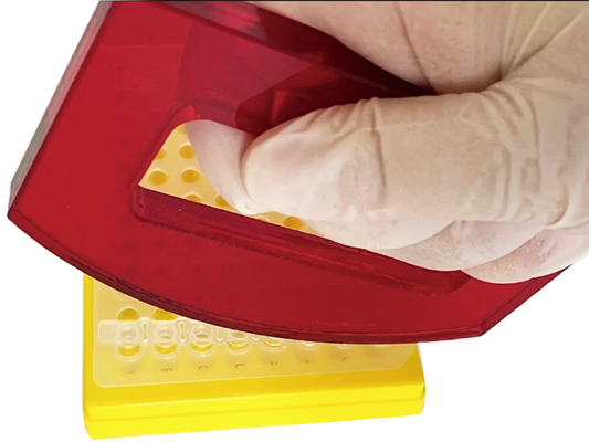 Strip Caps Closing Tool for Flat Caps